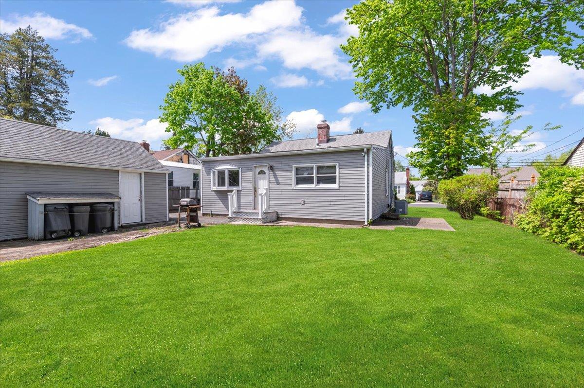 12 Leyden Street, Huntington Station, New York image 19