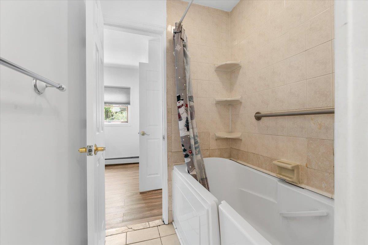 12 Leyden Street, Huntington Station, New York image 11