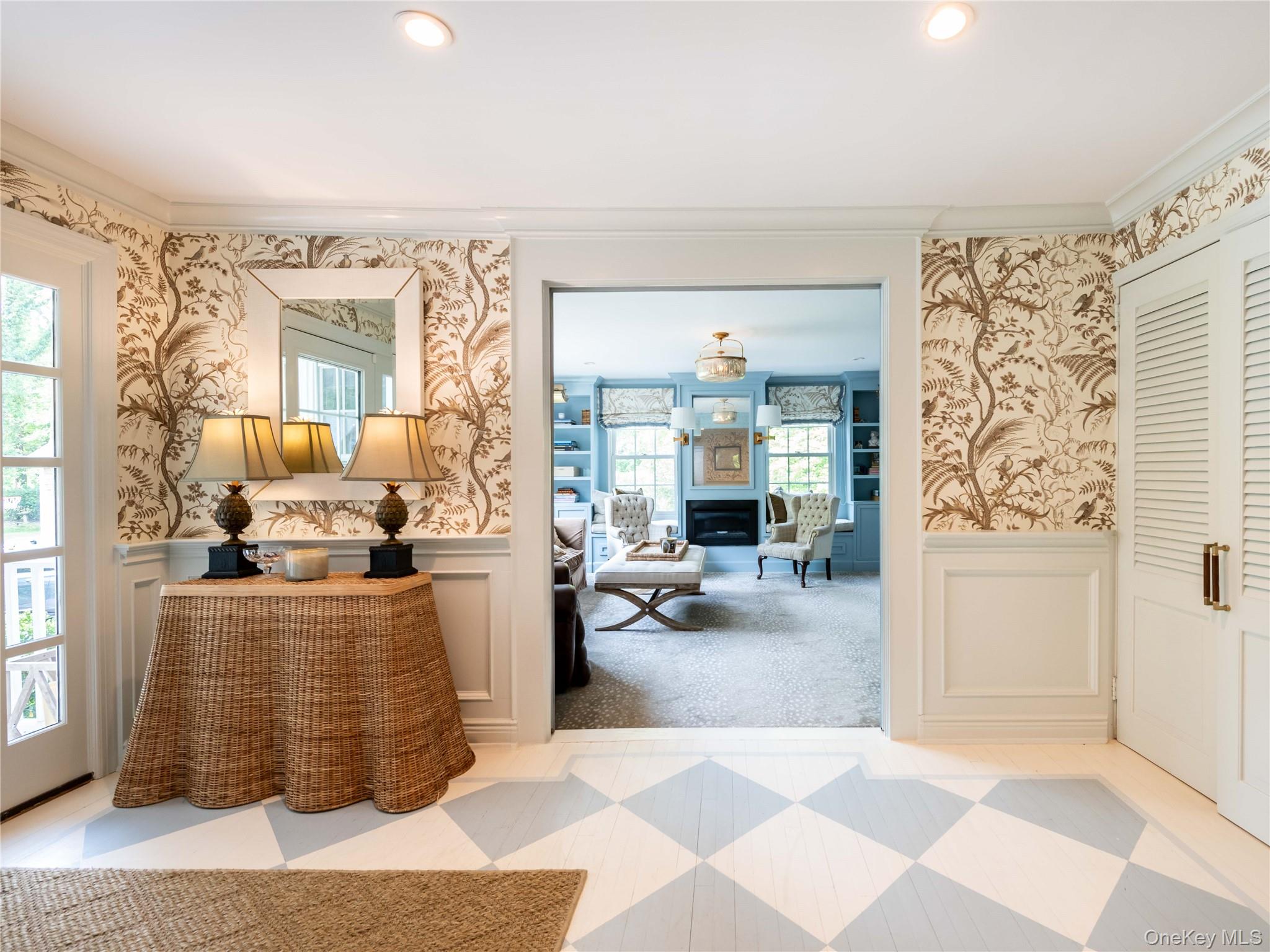 245 Lattingtown Road