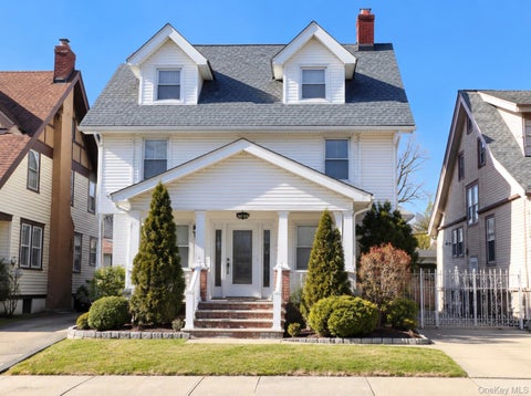 Multifamily For Sale - 40-36 167 St<br/> Flushing, NY 11358