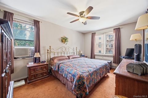 Photo of 67-87 Booth Street #4C, Forest Hills, NY 11375 (MLS # 978329)