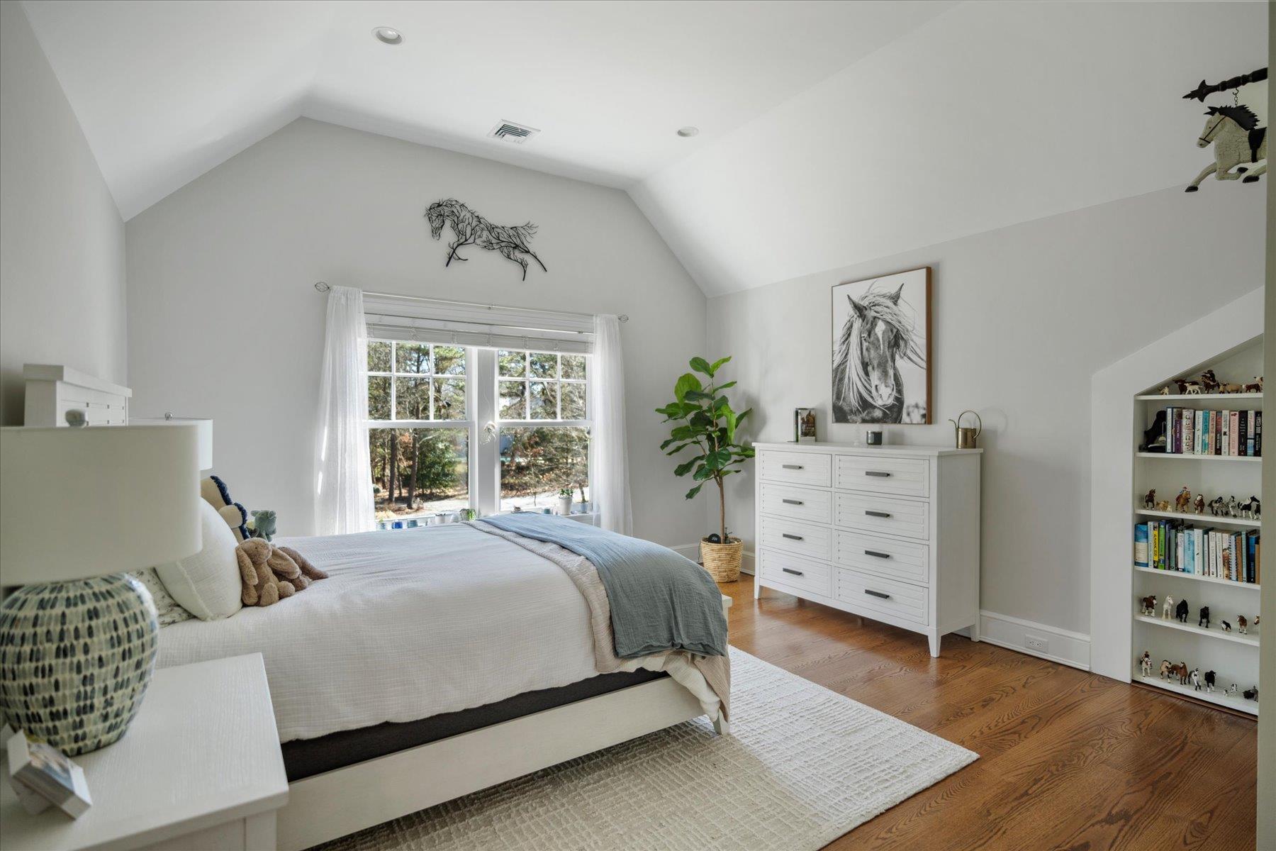 8 Cedarfield Lane, Westhampton, New York image 25