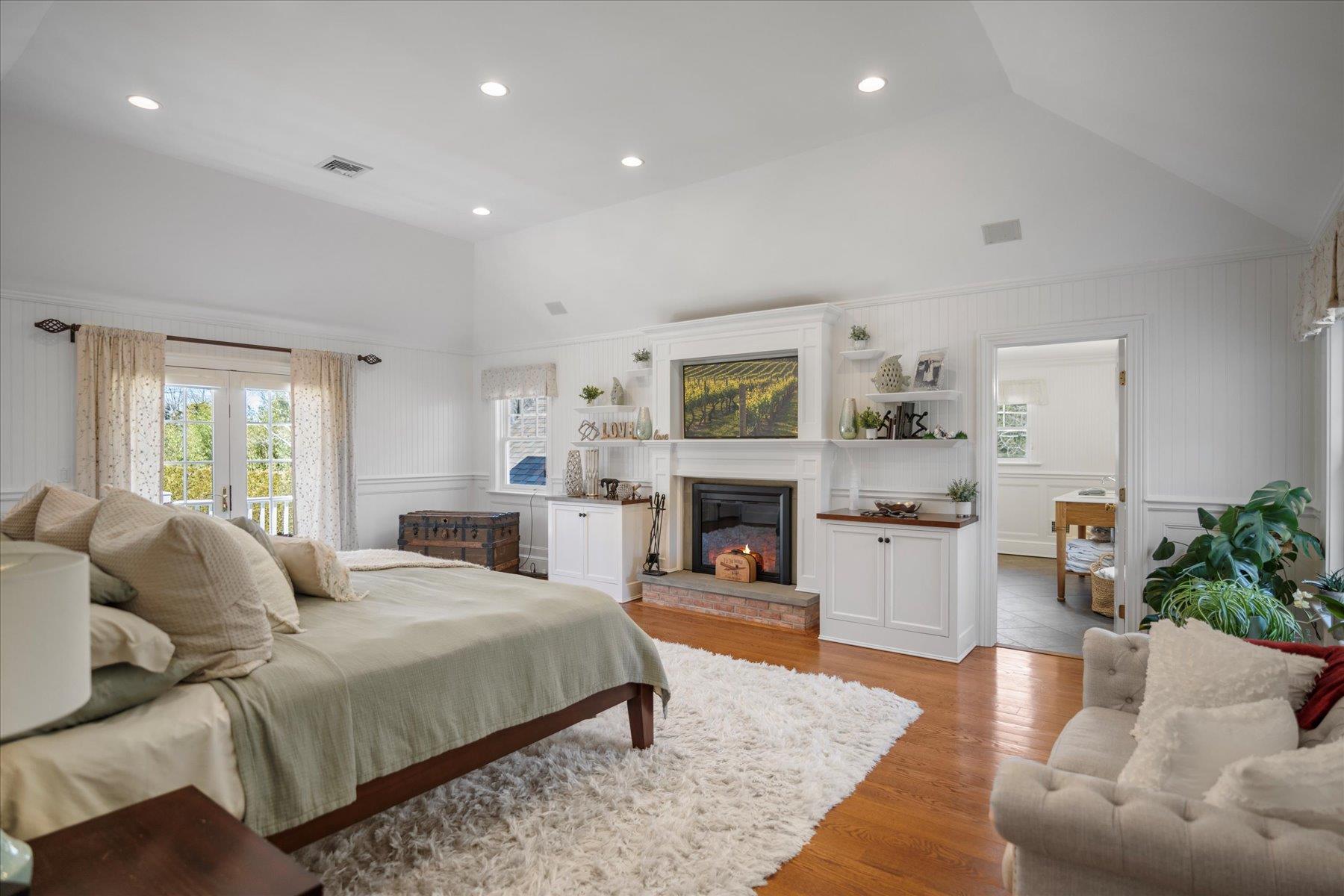 8 Cedarfield Lane, Westhampton, New York image 32