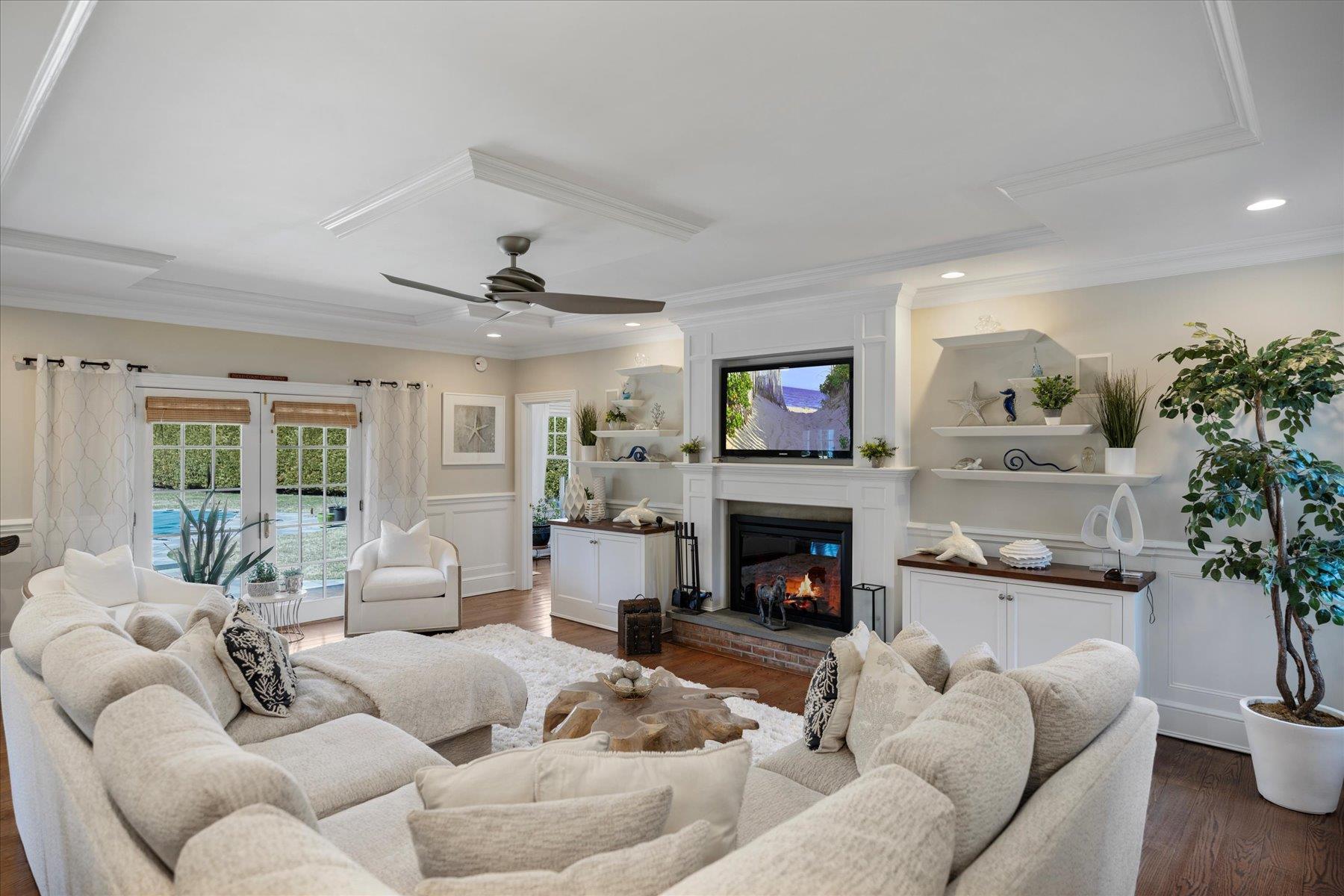 8 Cedarfield Lane, Westhampton, New York image 18