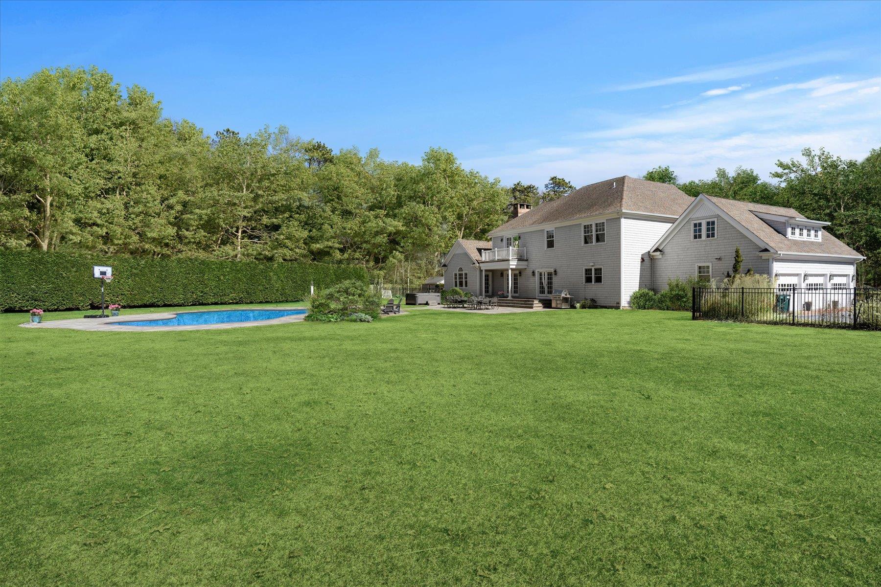 8 Cedarfield Lane, Westhampton, New York image 43
