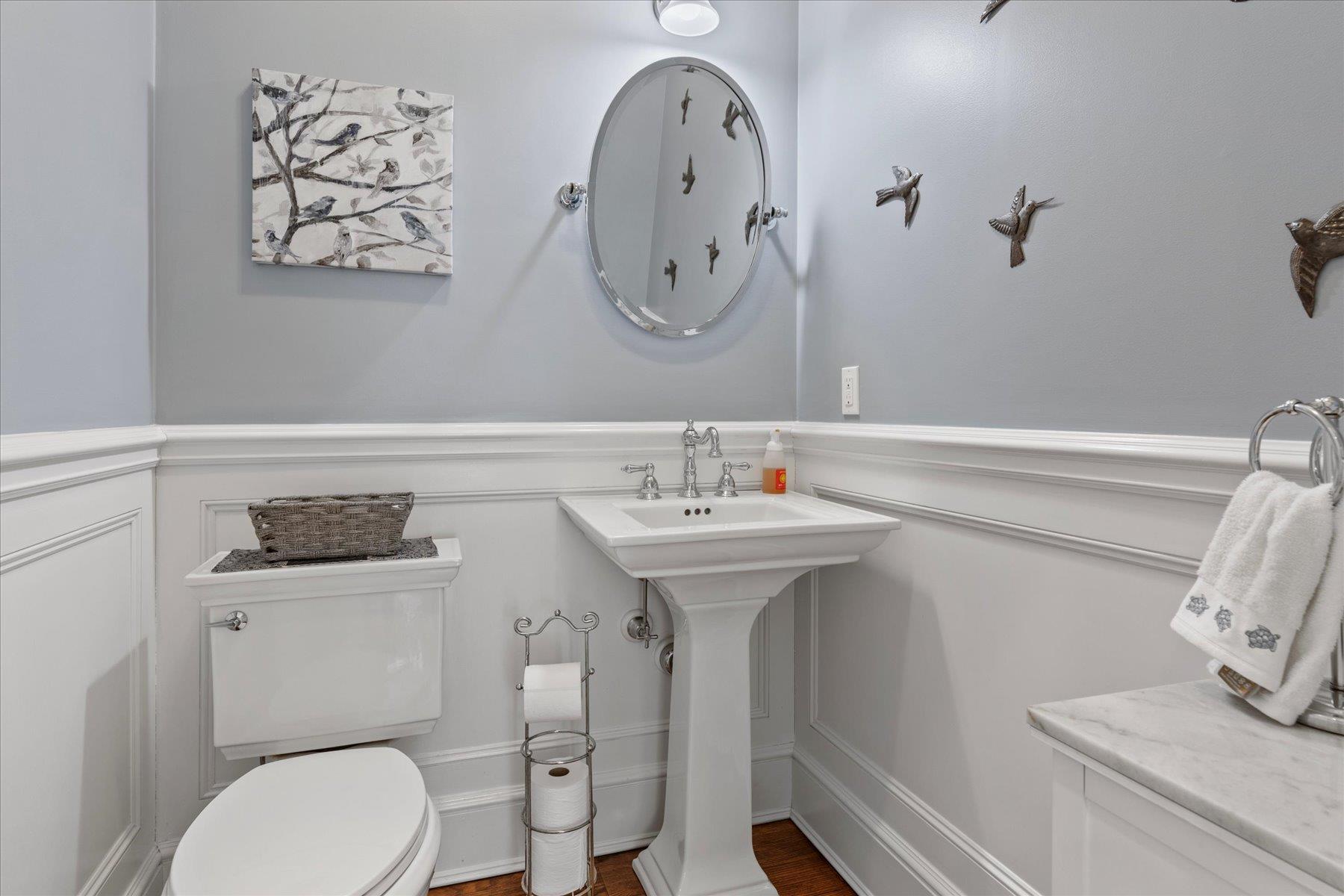 8 Cedarfield Lane, Westhampton, New York image 9