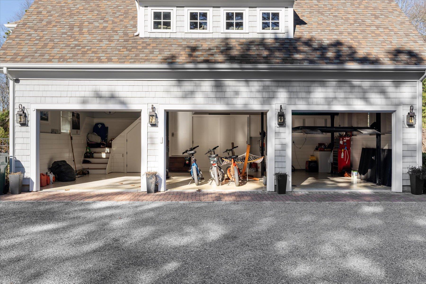 8 Cedarfield Lane, Westhampton, New York image 39