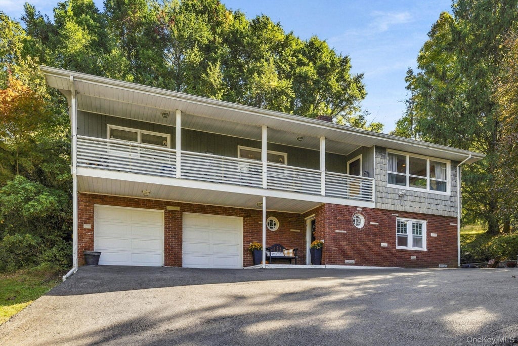 Photo of 33 Virginia Lane, Thornwood, NY 10594 (MLS # 1058851)