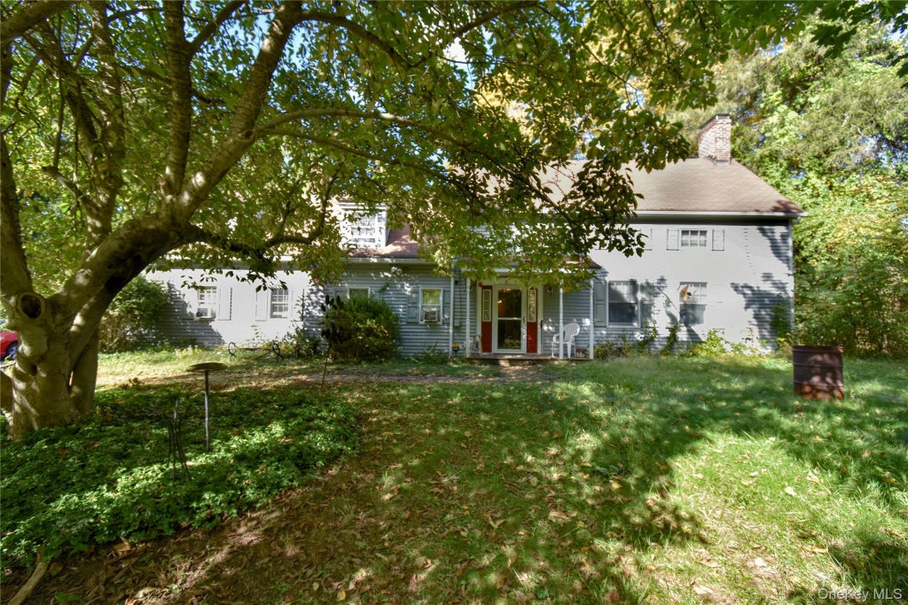 Photo of 21 Fishkill Road, Hopewell Junction, NY 12533 (MLS # 1060284)