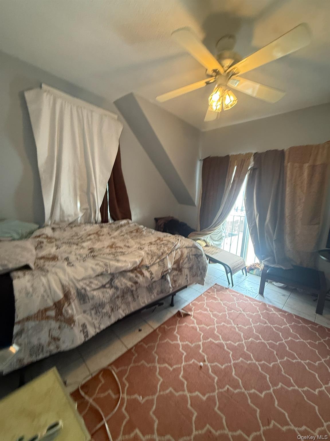 3614 Paulding Avenue