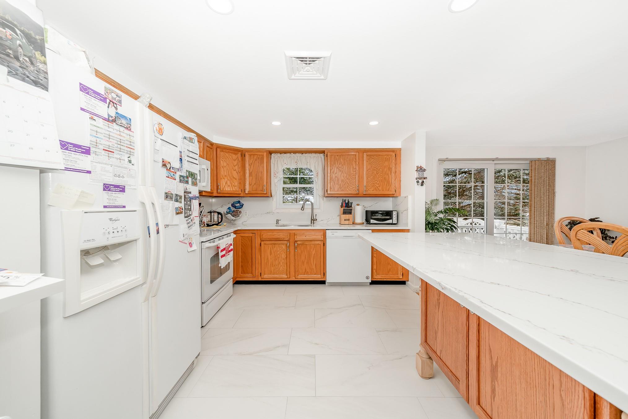 52 Robinwood Drive, Mastic Beach, New York image 12