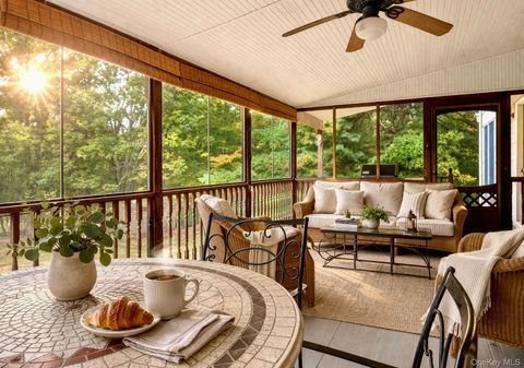 Homes For Sale - 5 Elena Road<br/> Campbell Hall, NY 10916