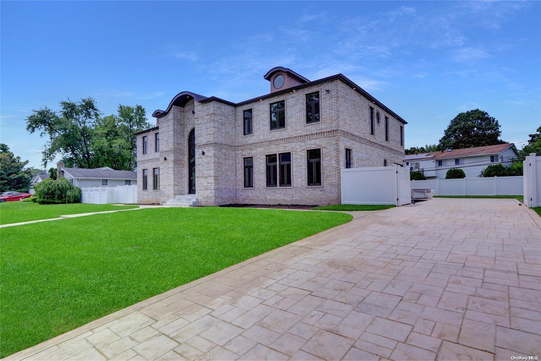 6 Kilmer Avenue, Dix Hills, New York image 3