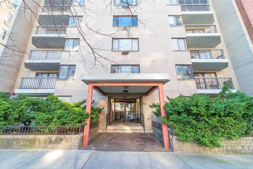 Property for Sale at Maple Avenue 1C, Flushing, Queens, NY - Bedrooms: 1 
Bathrooms: 1 
Rooms: 3  - $599,000
