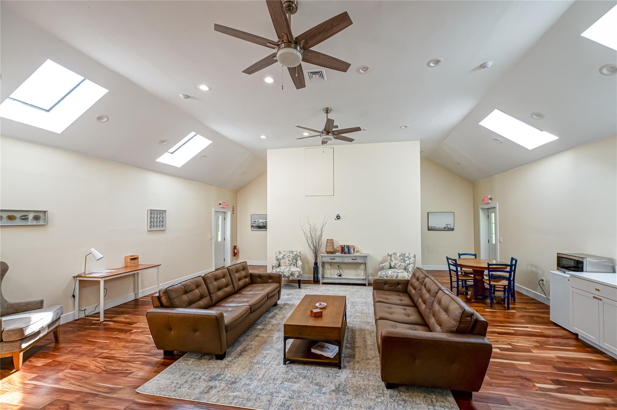 101 Mountain Ridge Drive, Mount Sinai, New York image 31