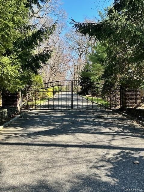 Photo of Applegreen Drive, Old Westbury, NY 11568 (MLS # 939645)