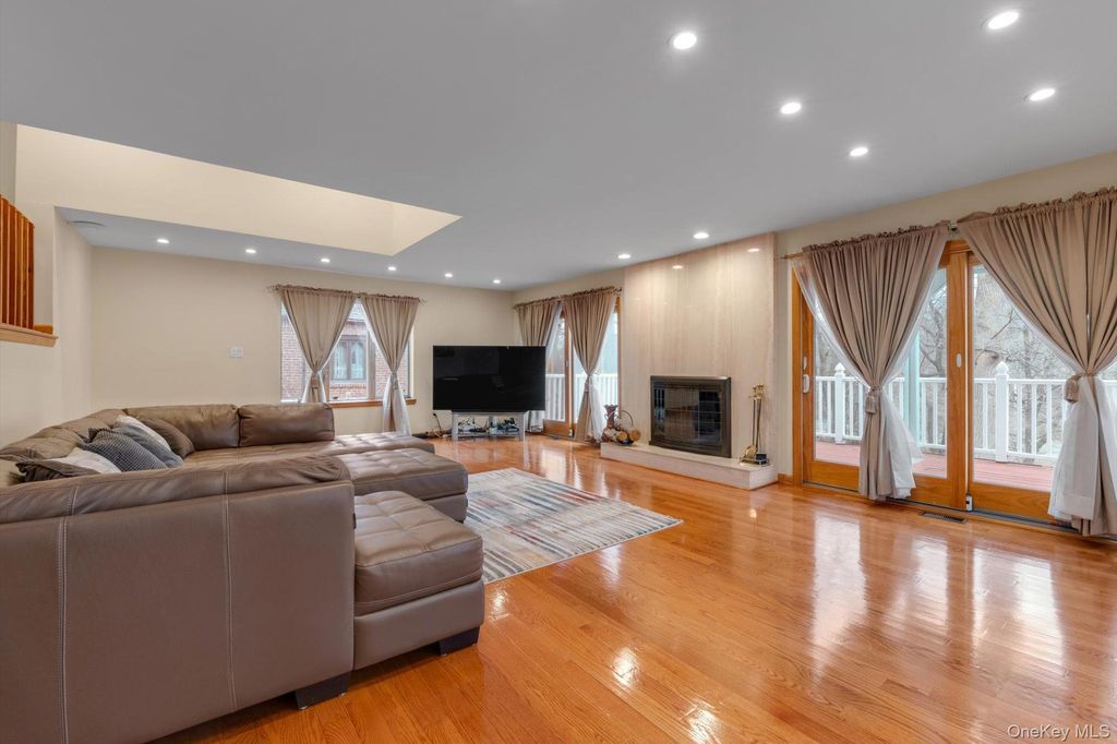 Photo of 217-63 Corbett Road, Bayside, NY 11361 (MLS # 971771)