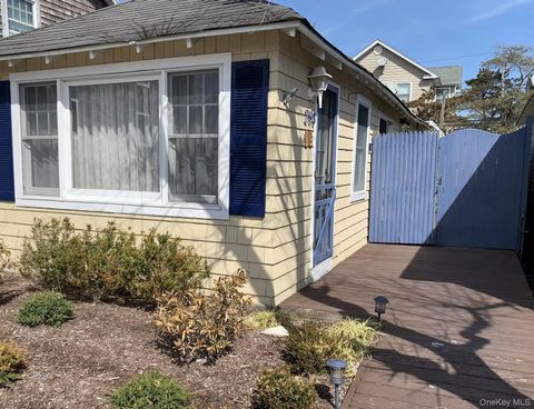 298 Cottage Walk Ocean Beach NY 11770