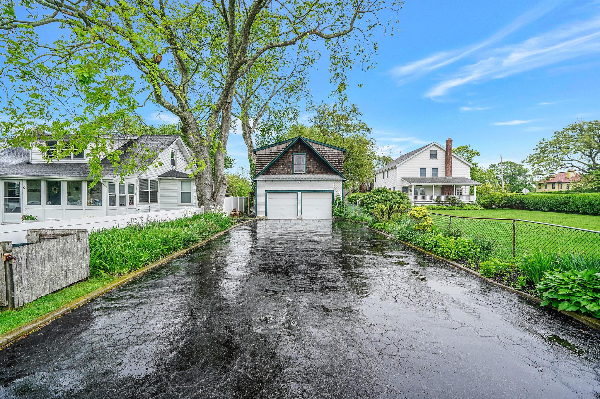 19 Brightwood Street, Patchogue, New York image 44