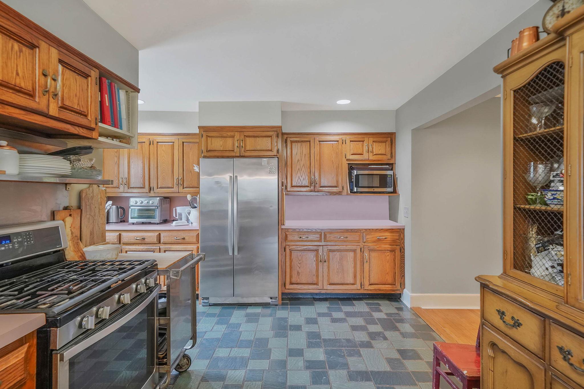 19 Brightwood Street, Patchogue, New York image 17