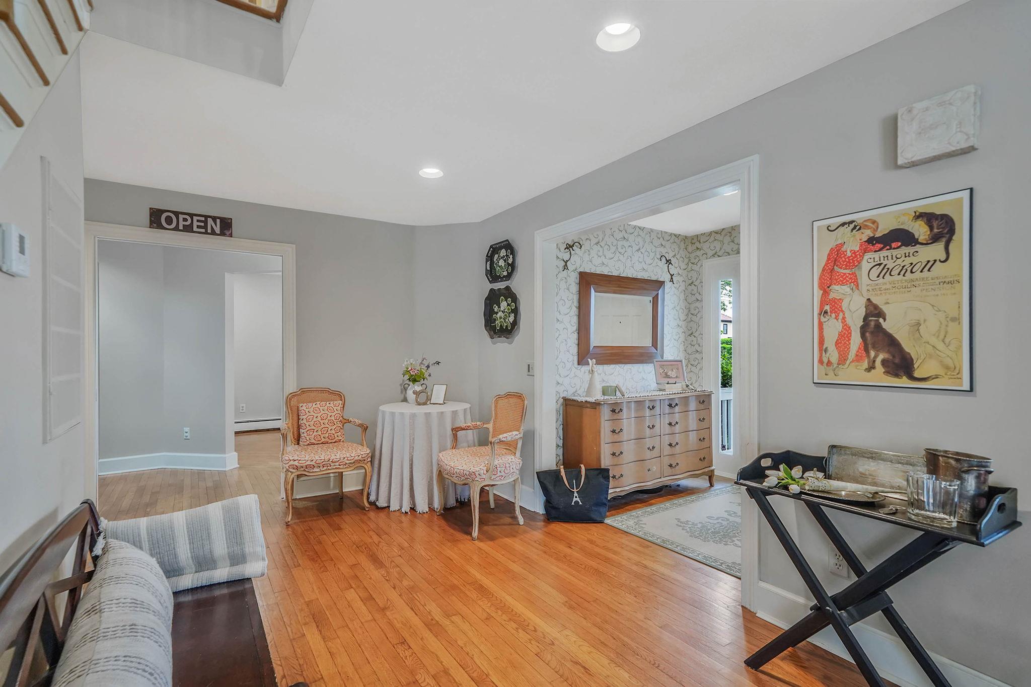 19 Brightwood Street, Patchogue, New York image 18