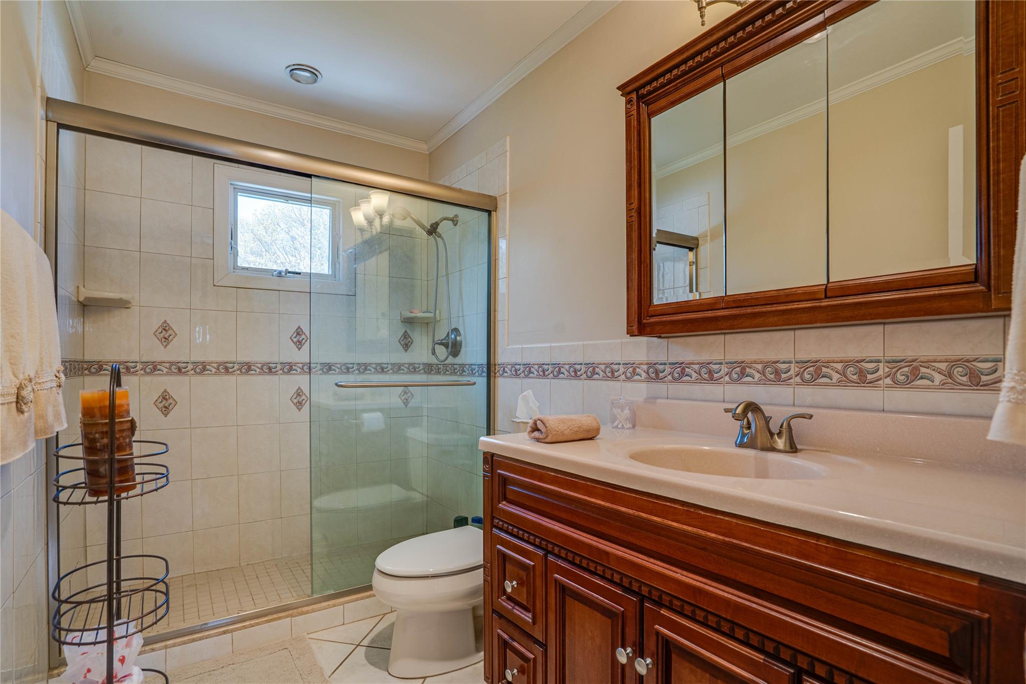 1 Stonehurst Lane, Dix Hills, New York image 29