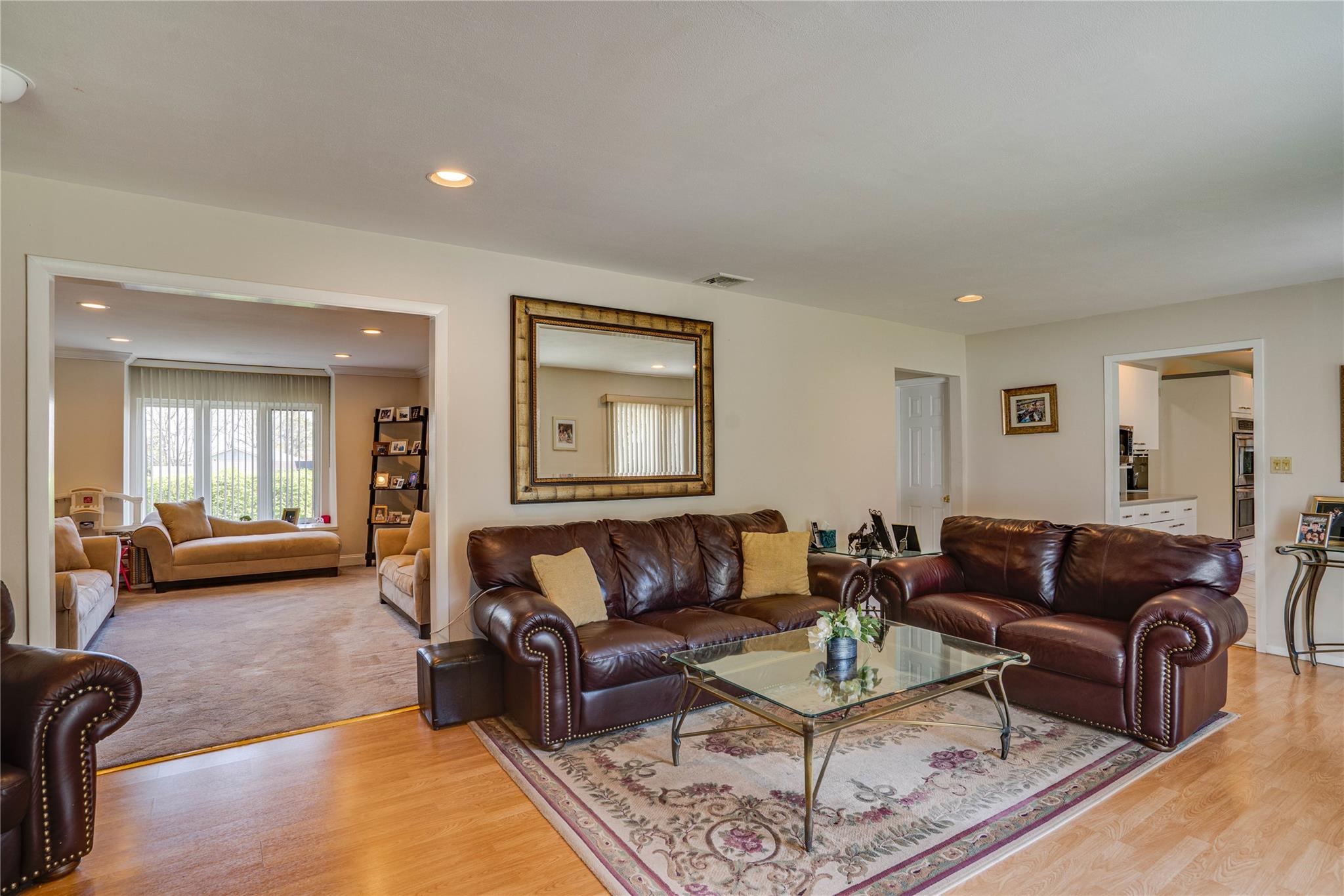 1 Stonehurst Lane, Dix Hills, New York image 17