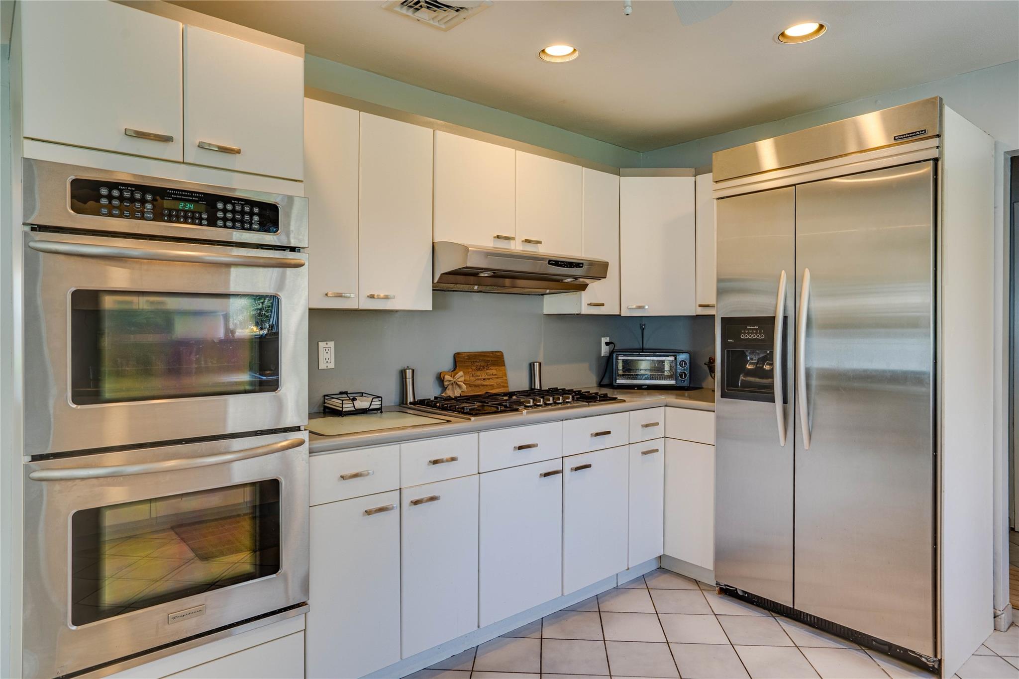 1 Stonehurst Lane, Dix Hills, New York image 24