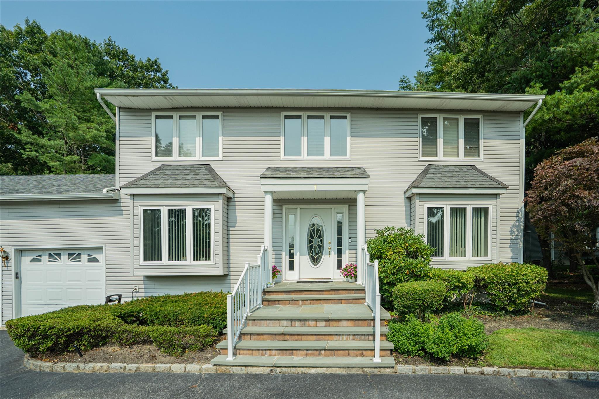 1 Stonehurst Lane, Dix Hills, New York image 5