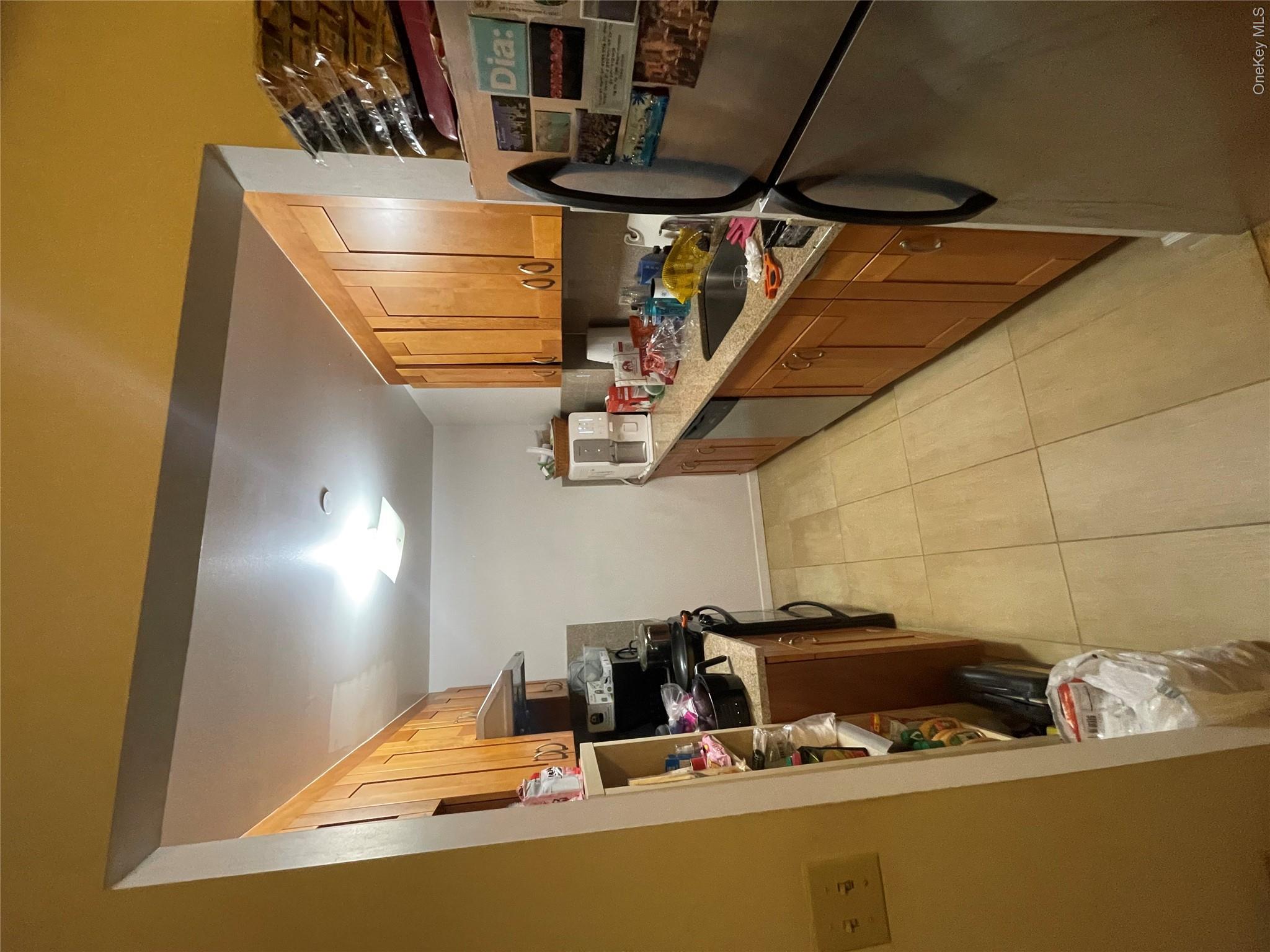 63-14 queens Boulevard 6B