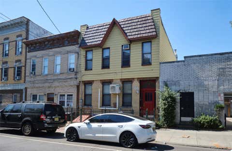 Featured picture for the property 897493