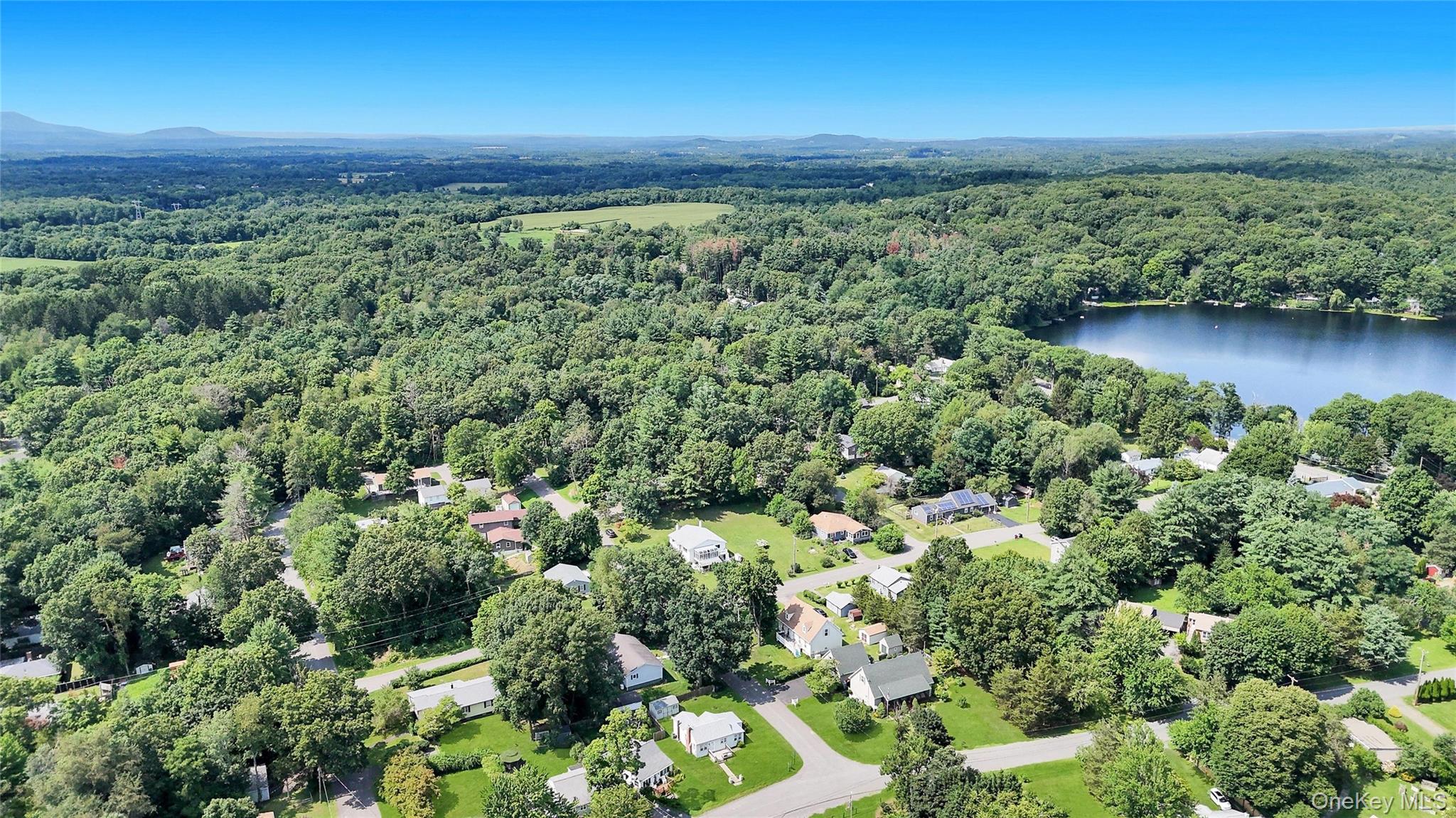 34 Shore Drive - Photo 4