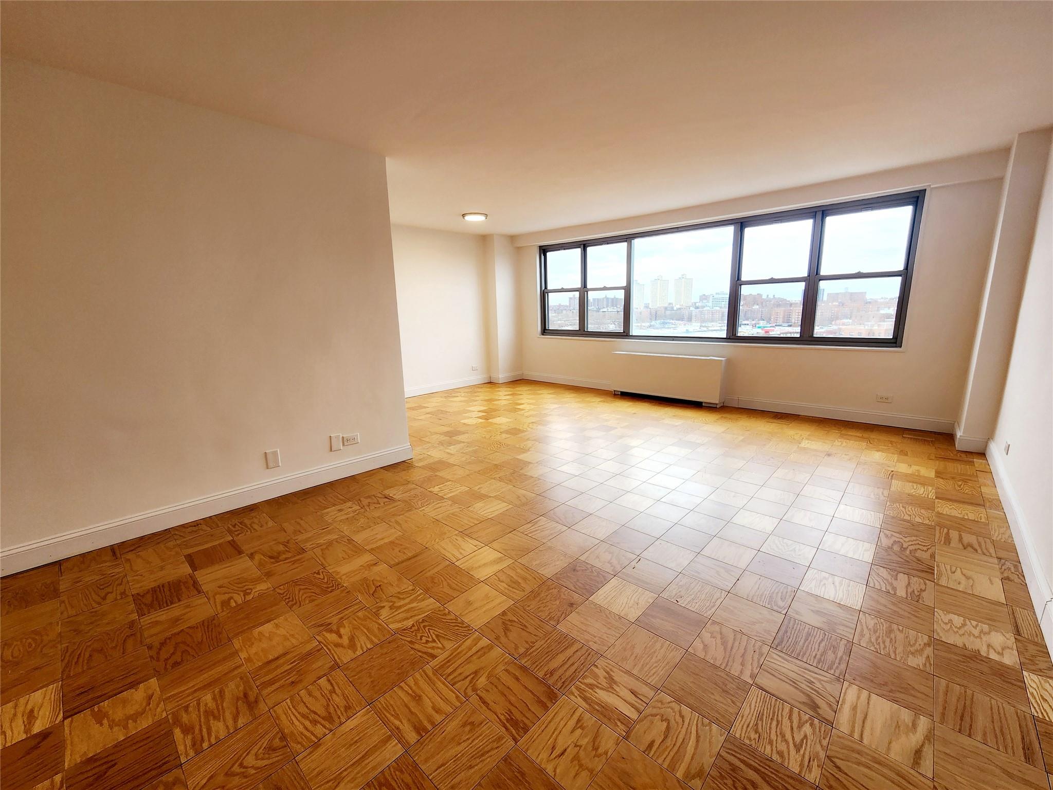 Grand Central Parkway A1406, Forest Hills, Queens, NY - 2 Bedrooms  
2 Bathrooms - 