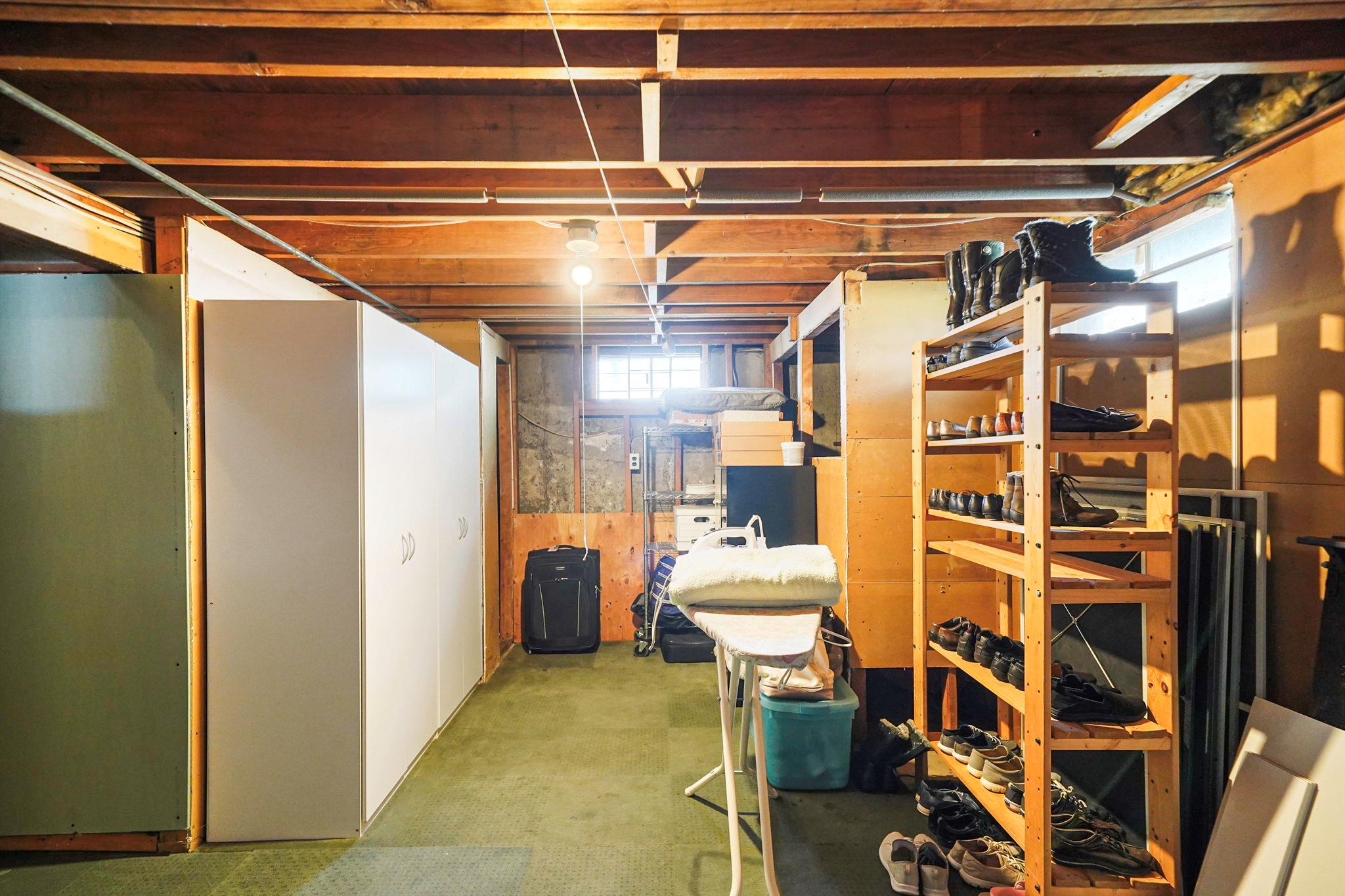 23 John Street, Port Jefferson Station, New York image 40