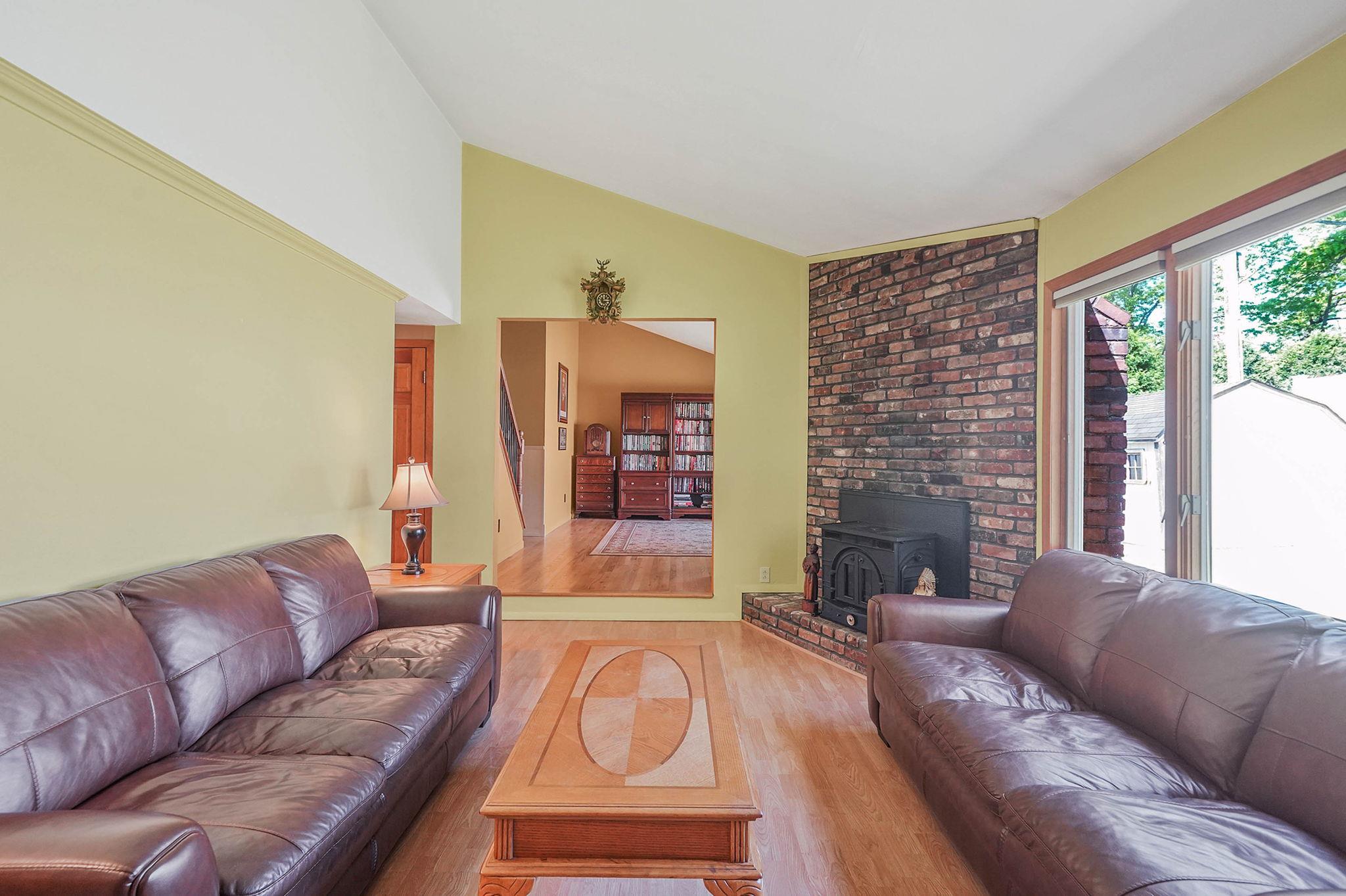 23 John Street, Port Jefferson Station, New York image 14