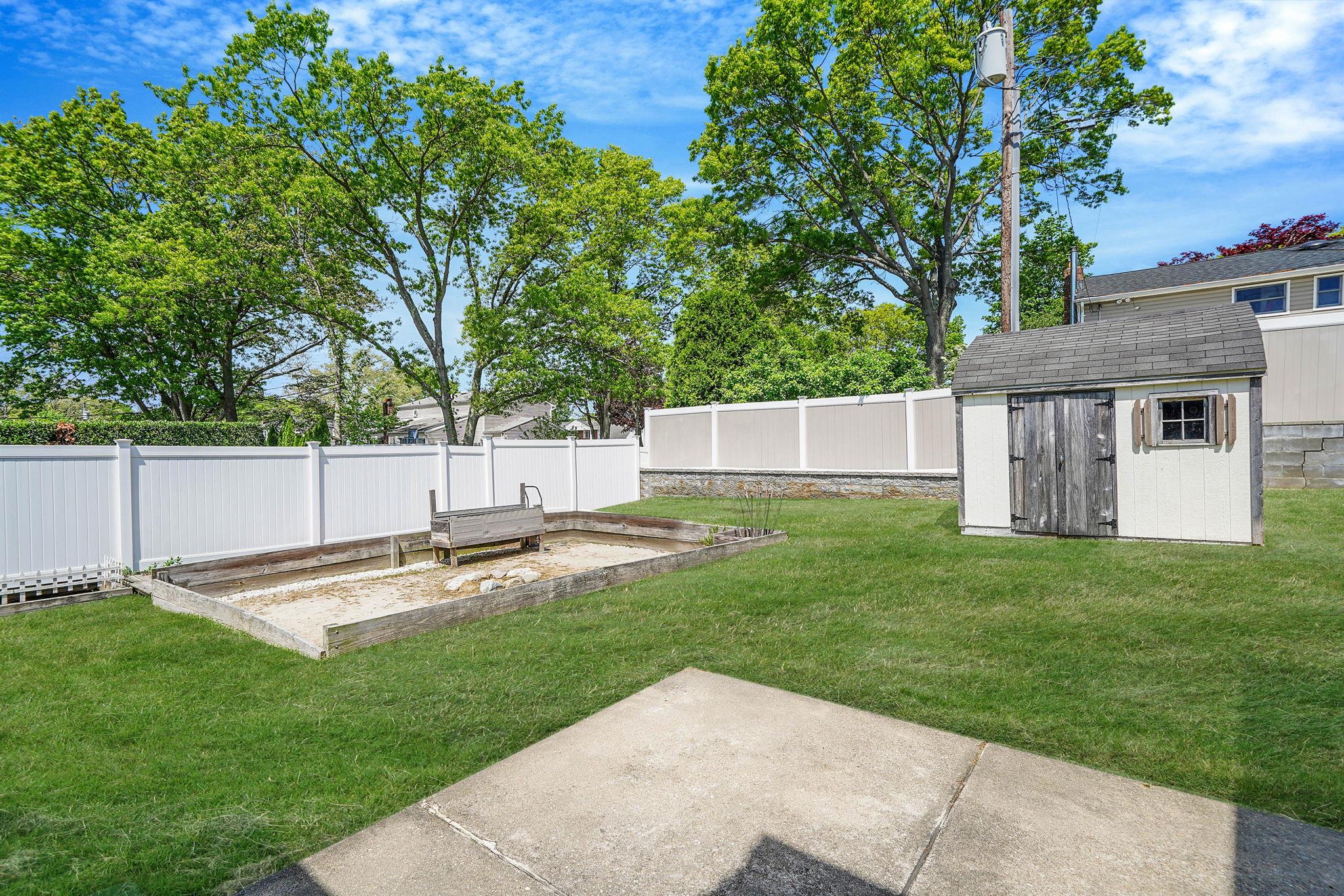 23 John Street, Port Jefferson Station, New York image 31