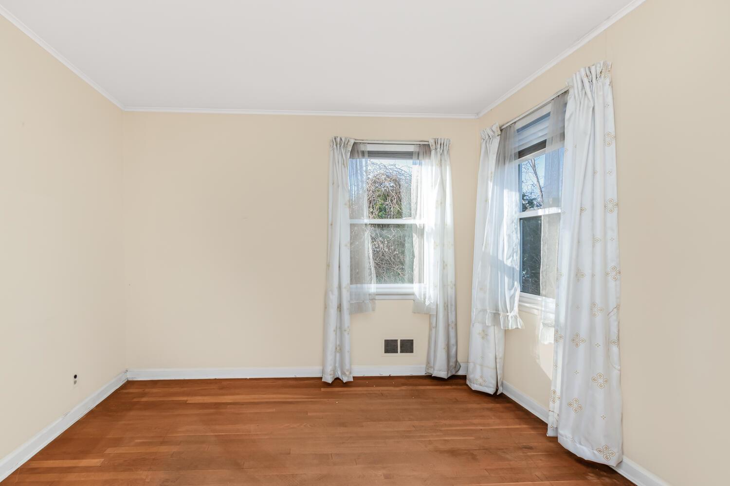 11 Abbott Street, Yonkers, New York image 13