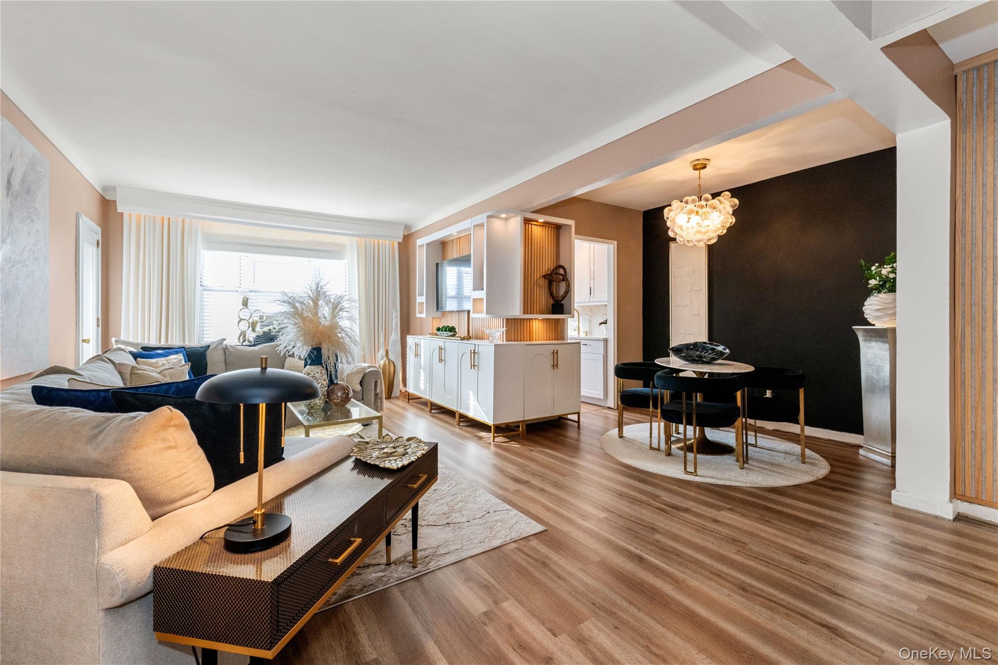 83-33 Austin Street 3D - Photo 4
