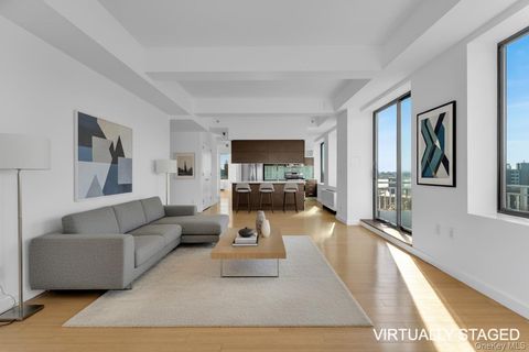 353 E 104 Street PH2 New York (Manhattan) NY 10029