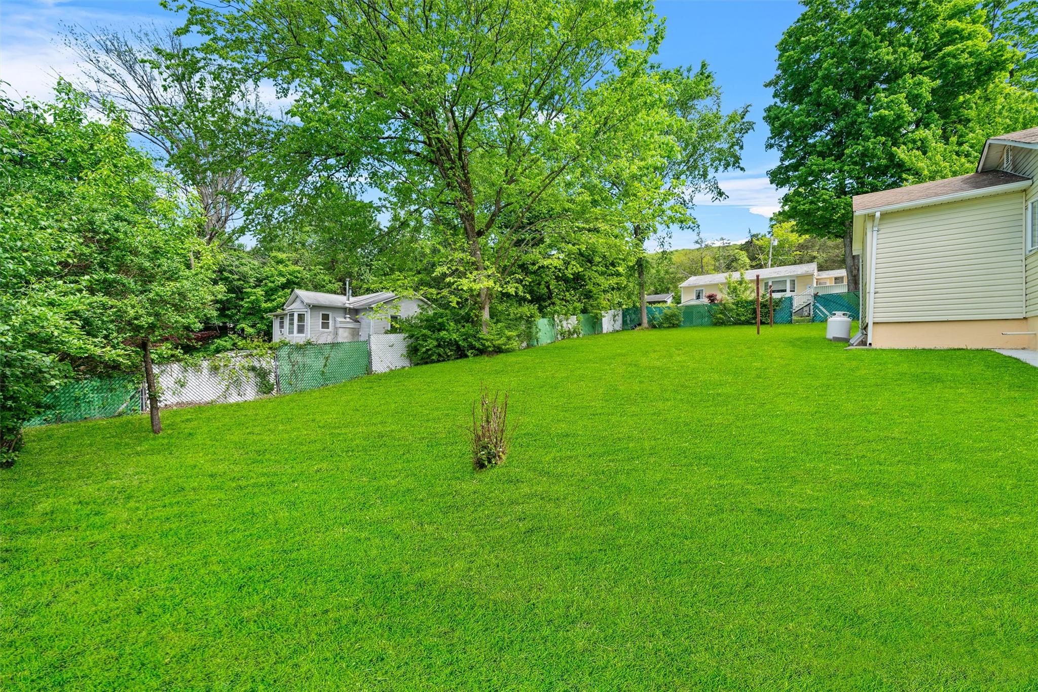 7 Crestwood Trail, Monroe, New York image 33