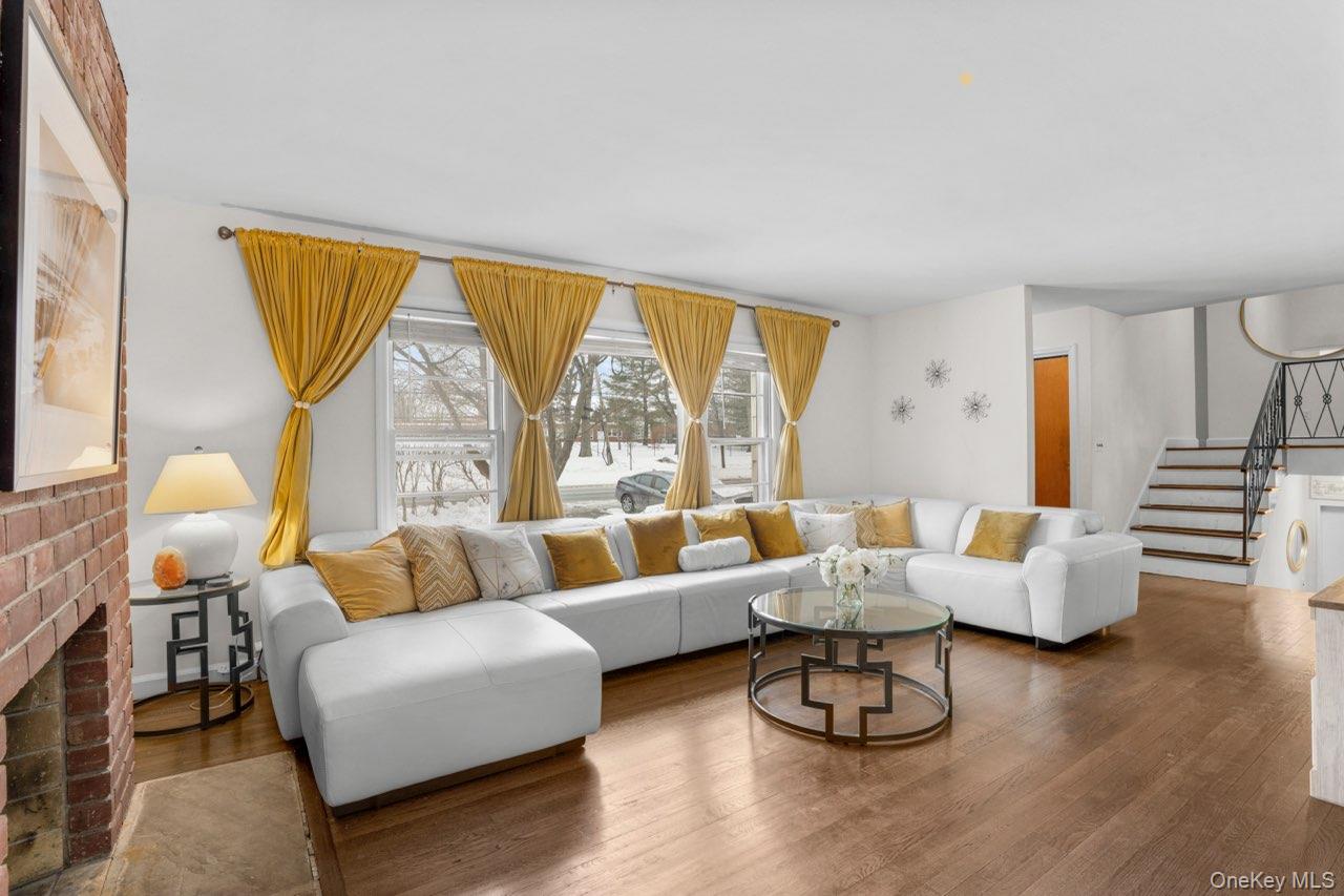 1015 Mamaroneck Avenue