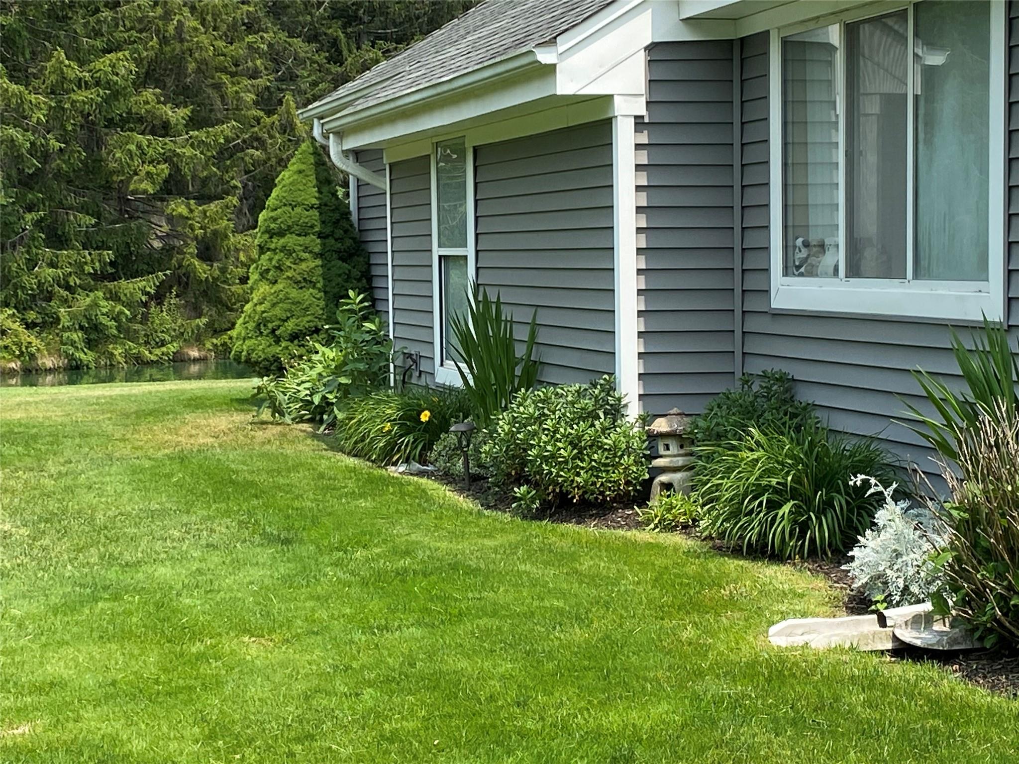 381 Quarry Pond Court, Moriches, New York image 27