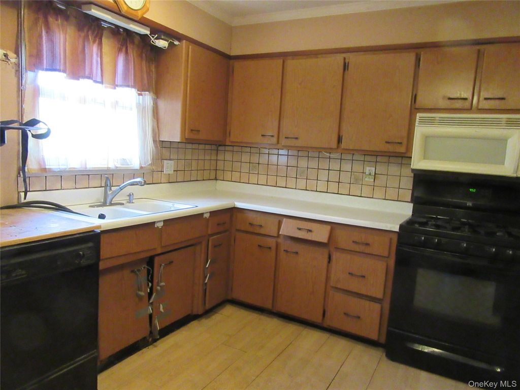 Photo of 17 Whippoorwill Trail, Monroe, NY 10950 (MLS # 993485)