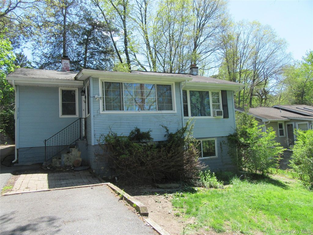 Photo of 17 Whippoorwill Trail, Monroe, NY 10950 (MLS # 993485)