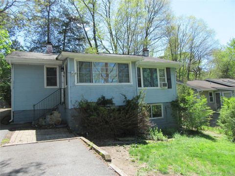 17 Whippoorwill Trail Monroe NY 10950