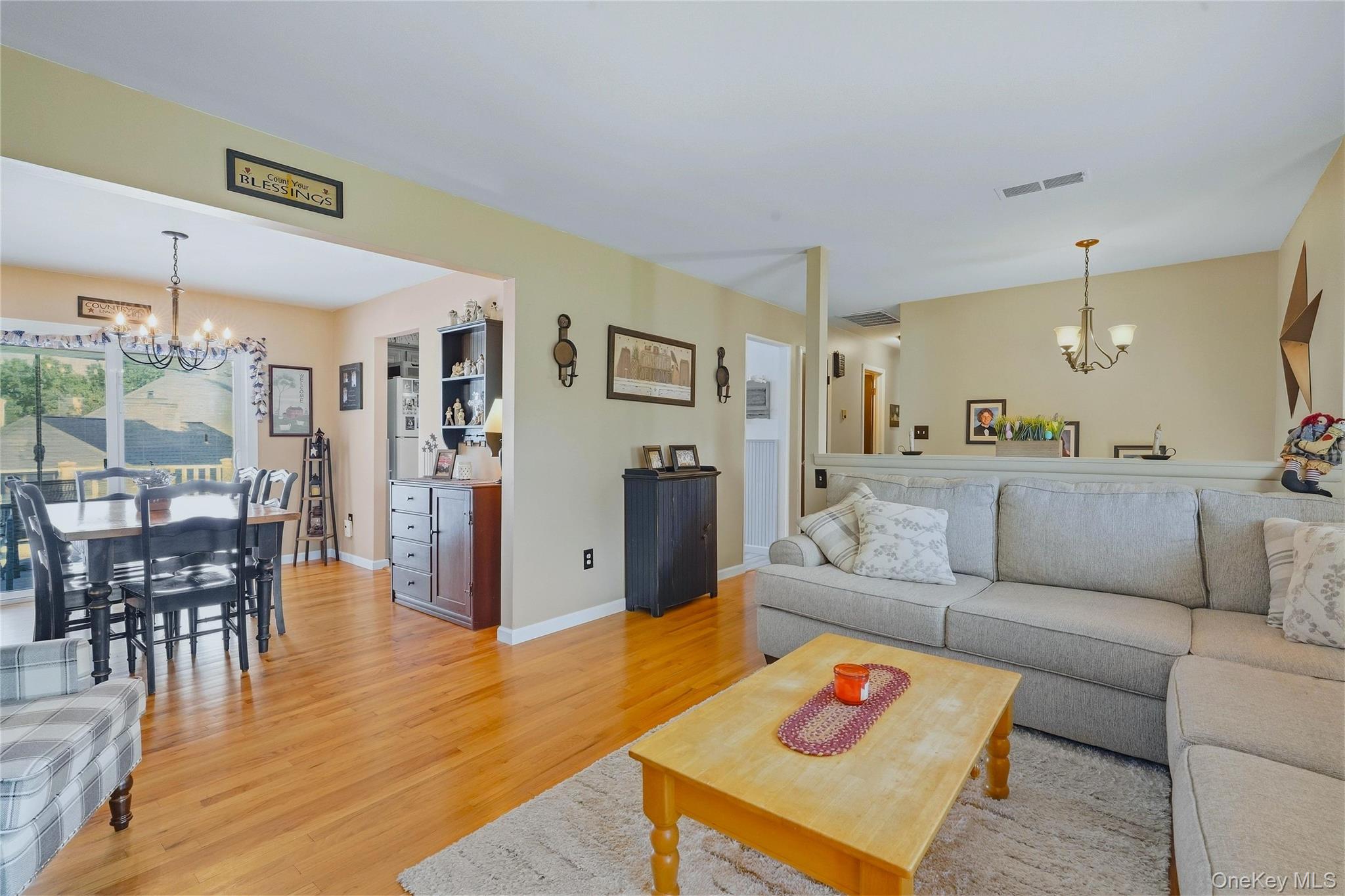 38 Genesee Avenue