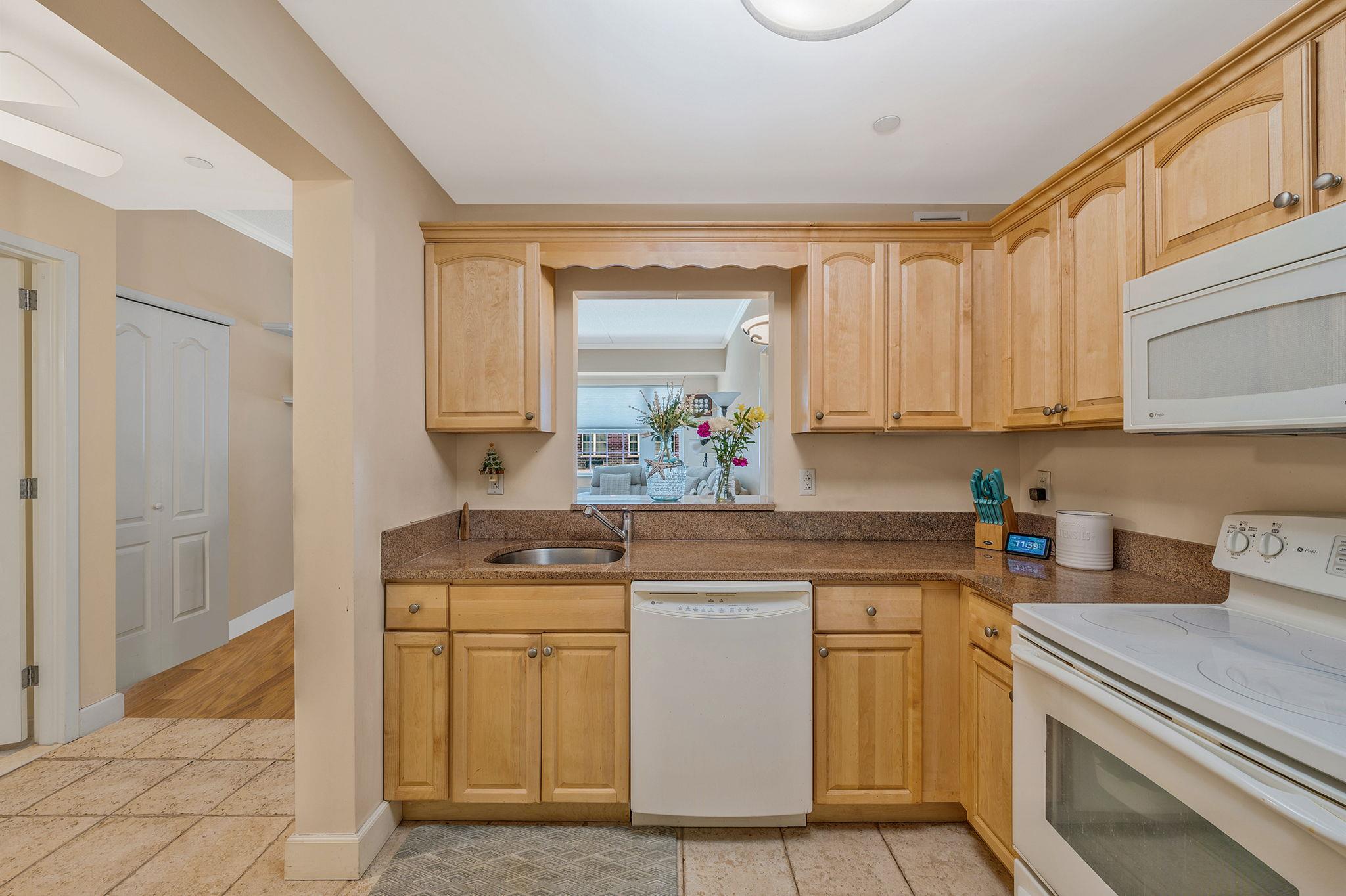50 Merrick Avenue, East Meadow, New York image 13