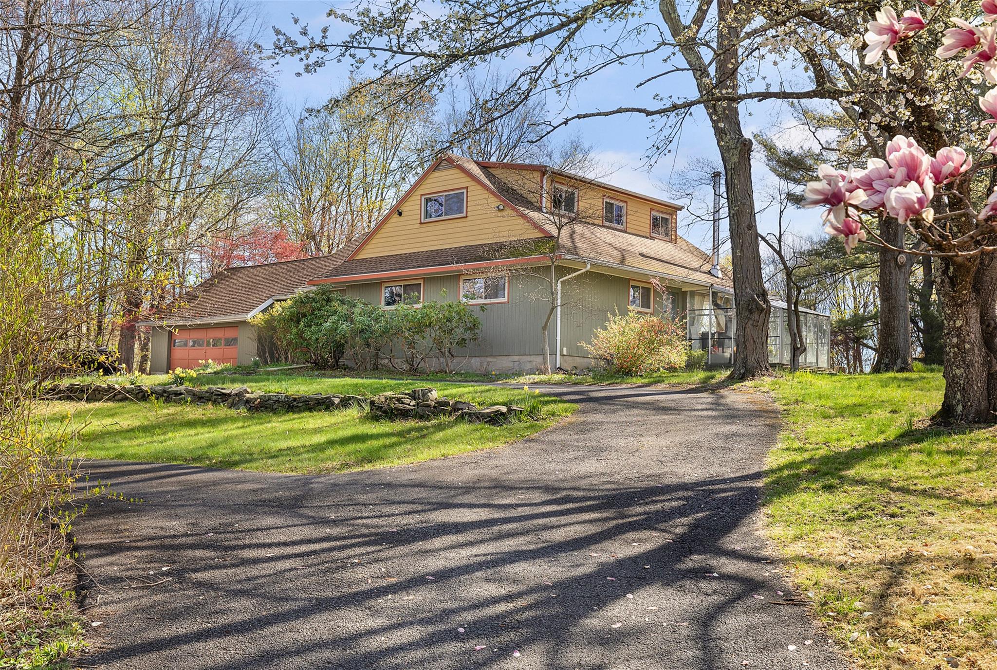 101 East Avenue, Walden, New York image 1