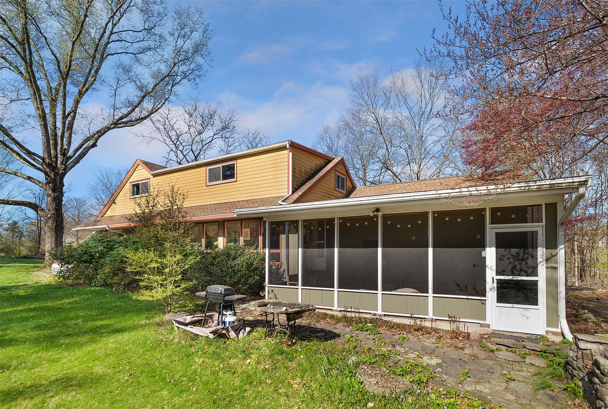 101 East Avenue, Walden, New York image 2