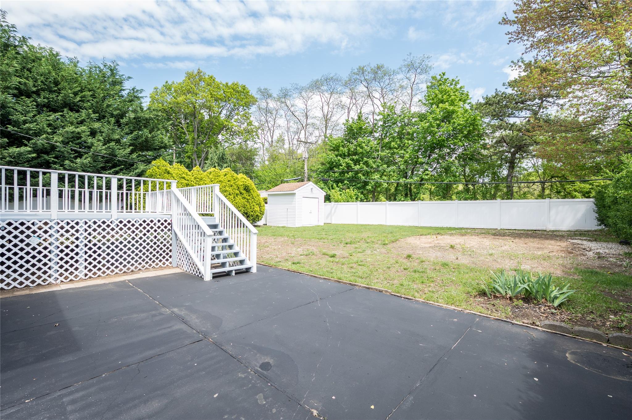 3625 Lynn Lane Ln, Wantagh, New York image 31